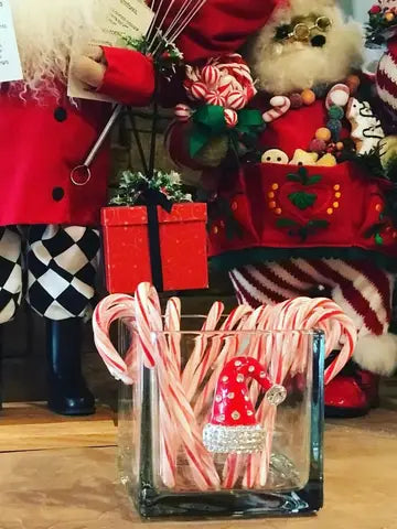 Christmas Hat 4" Candle Holder