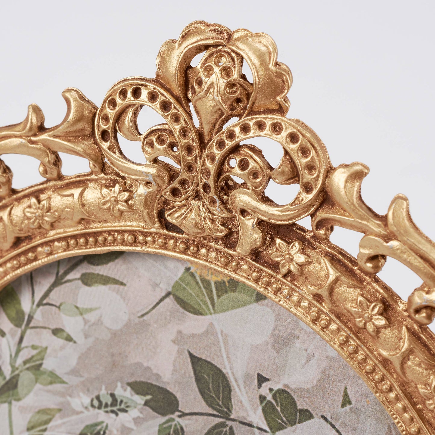 Ornate Gold Filigree Photo Frame