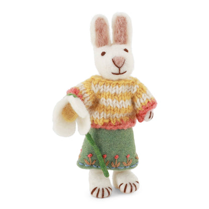 Gry and Sif - Small White Girly Bunny w/Skirt & Snowdrop
