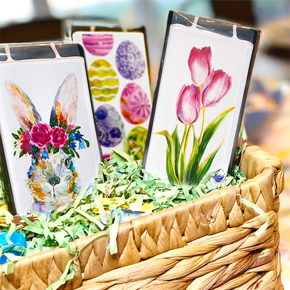 Vela plana hecha a mano - Vela de Pascua con huevos en nido floral