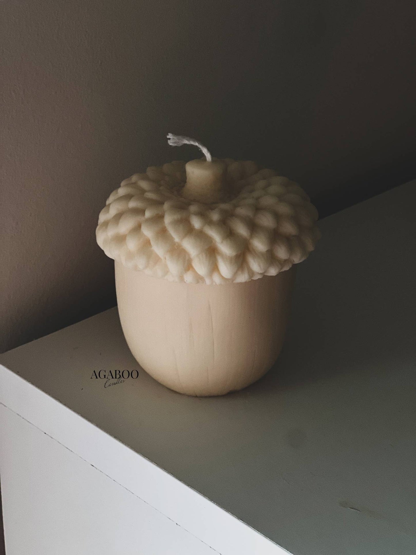 Christmas Pine Cone Candle 4x4in