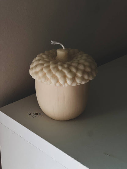 Christmas Pine Cone Candle 4x4in