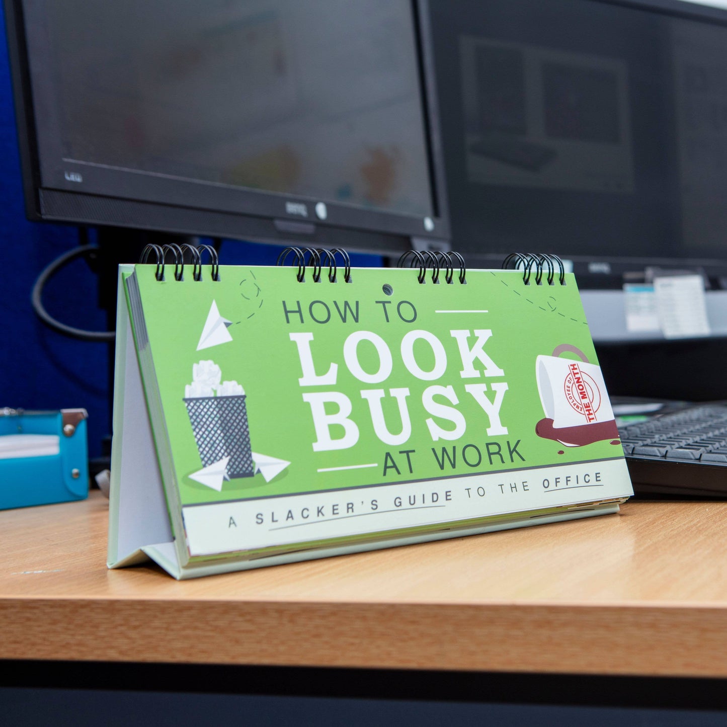 How To Look Busy At Work Flipbook - Funny Novelty Gifts