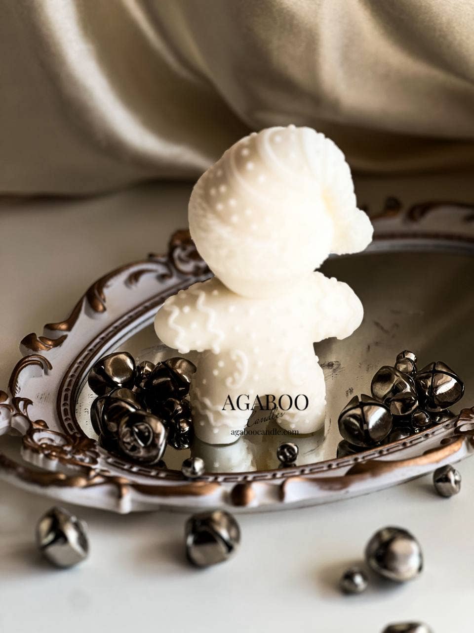 Festive Gingerbread Man Scented Candle 6x3.5in - Christmas